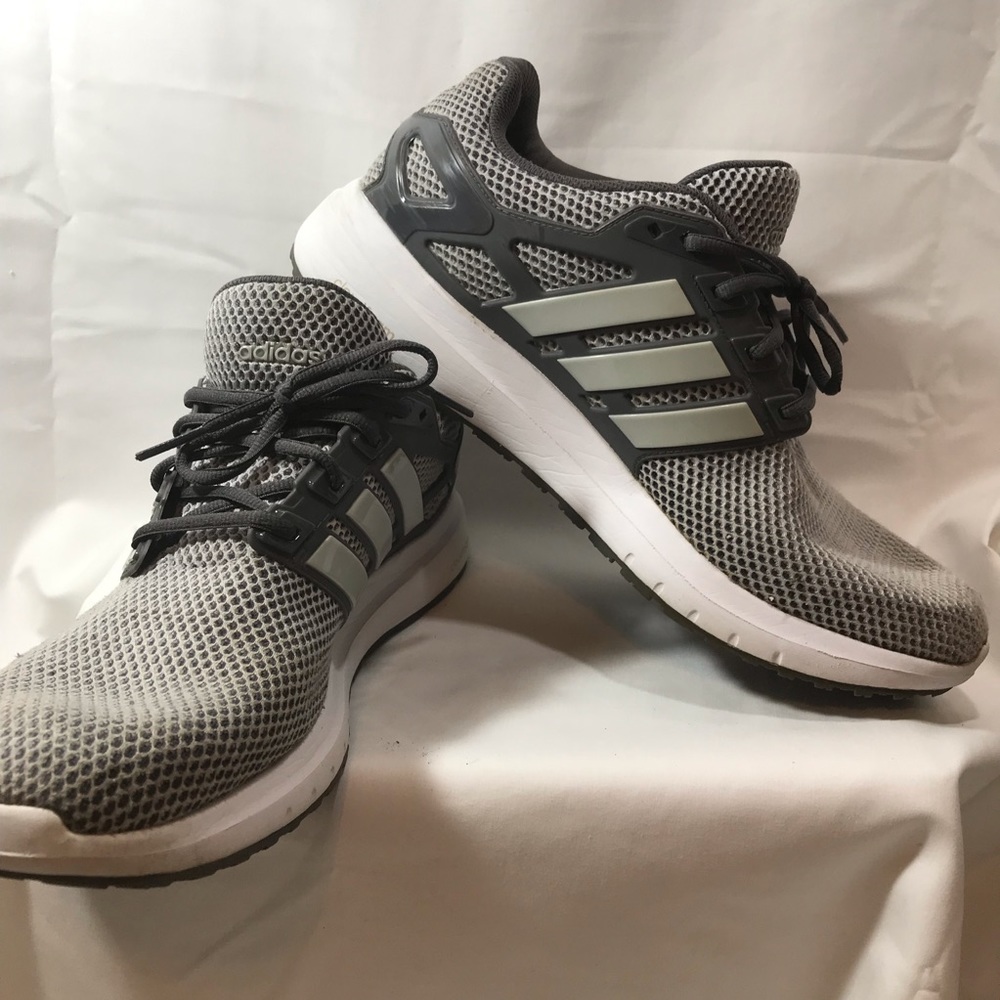 Adidas Men’s Cloudfoam size 13 Gray running shoes